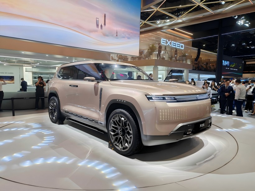 2025 Shanghai Auto Show: تم الكشف عن سيارة ستارواي تيانجي للمفهوم ، والتي تم وضعها كسيارات الدفع الرباعي الكبيرة 6 - مقعد